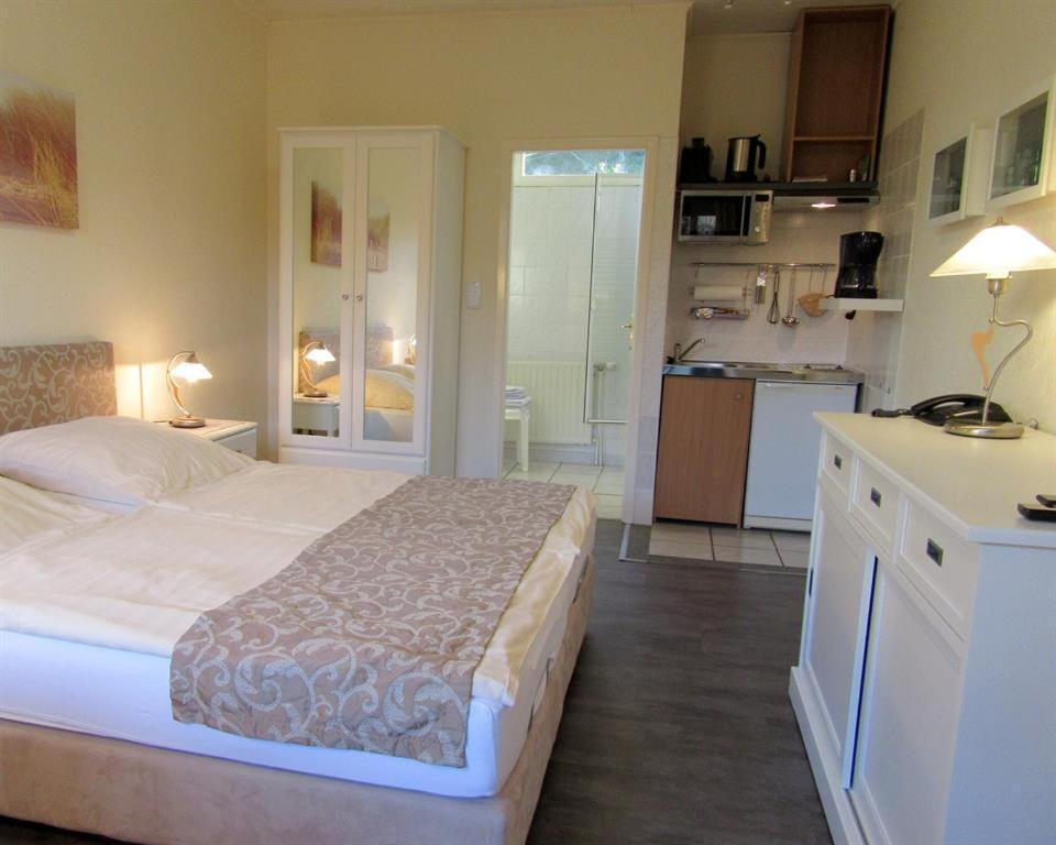 Apartmán Altes Schulhaus Bad Schwartau Pokoj fotografie